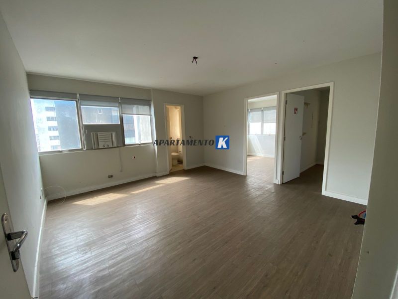 Sala Comercial LOCAÇÃO 48m², Subdividido em 3 salas, 2 banheiros, 1 vaga - Perdizes - SP