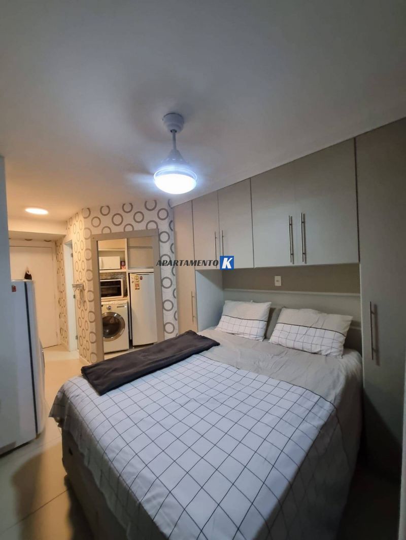 Studio - VENDA 20 m², Varanda, MOBILIADO - Lazer Completo, com Piscina na Cobertura - 100 m do Metrô - Condomínio WISE SP - Santana SP